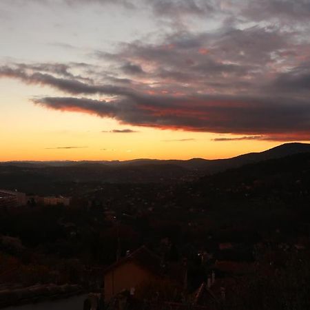 Appartement spacieux et chaleureux à Grasse Extérieur photo