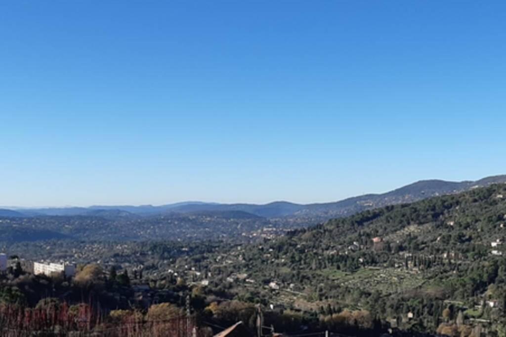 Appartement spacieux et chaleureux à Grasse Extérieur photo